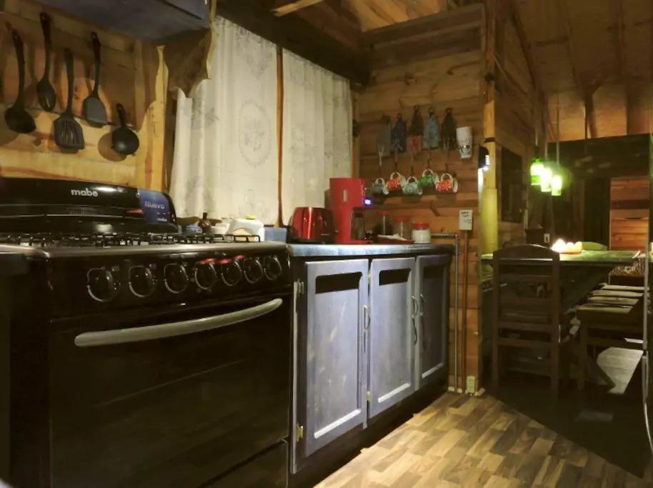 Rancho Pitorreal Guest House Huichigomachi ภายนอก รูปภาพ